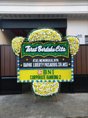 Papan Bunga Duka di Plembutan