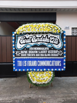 Papan Bunga Duka di Plembutan